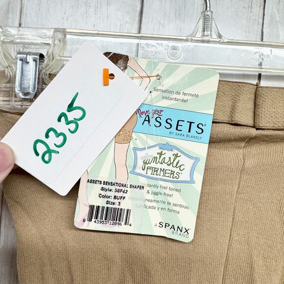 New Love Your Assets Shapewear Women Size 3 Buff Tan Sensational Shaper Shorts - Picture 2 of 3